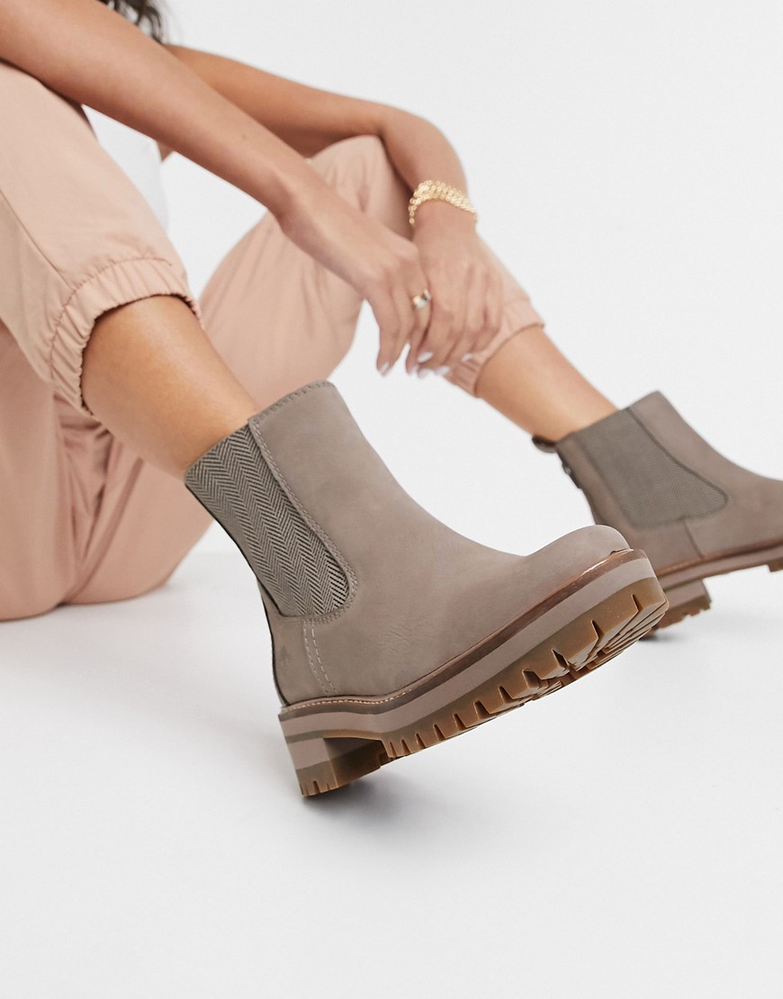 Timberland Courmayeur Valley heeled chelsea boots in taupe-Brown