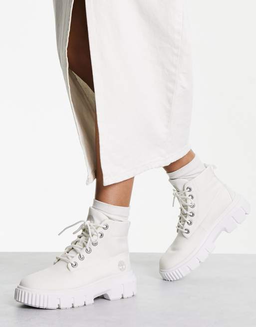 White on sale timberland shoes