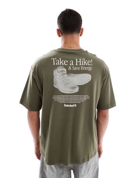 Timberland – Grön t-shirt med Take a Hike-tryck baktill – Exklusivt hos ASOS - view 1