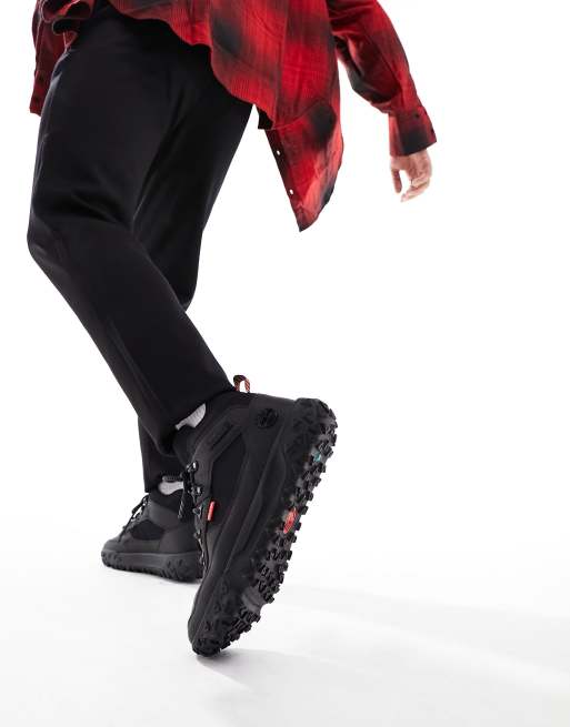 Timberland GS motion 6 leather super ox boots in black helcor