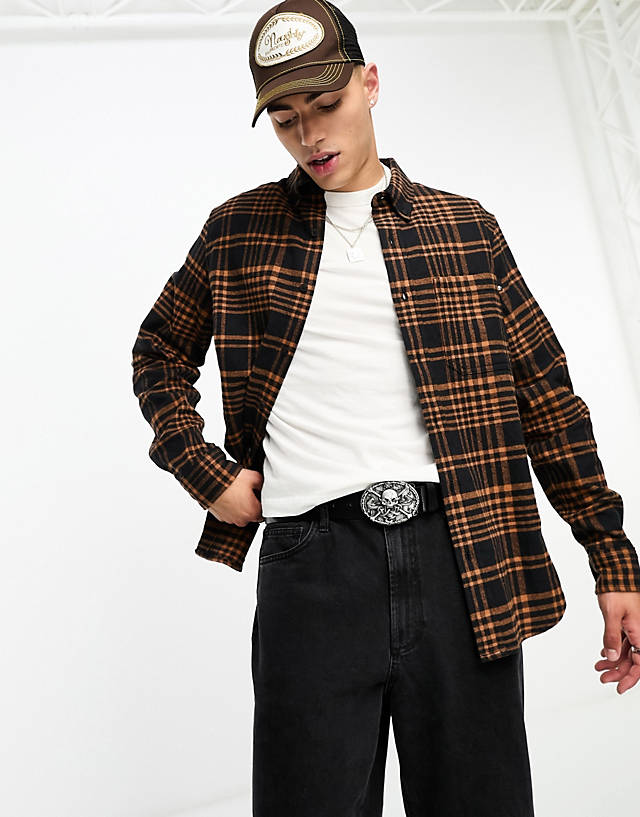 Timberland - heavy flannel check shirt in black