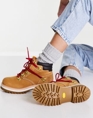 Timberland Heritage Vibram lace up boots in wheat tan