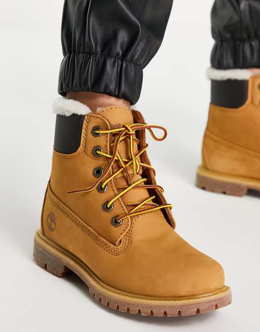 Timberland – Hochwertige Stiefel in Weizenbraun mit LAmmfellimitat, 6 Zoll, 2 von 4