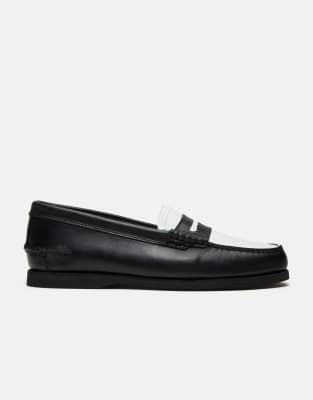  Loafer shoe  full grain w white