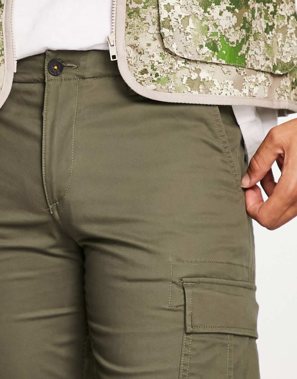 Timberland Outdoor Heritage cargo trousers in dark green 1
