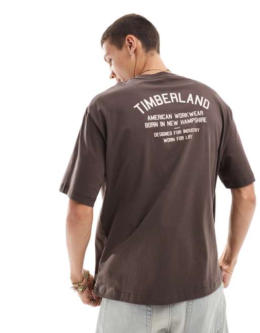 Timberland – Oversize-T-Shirt in Braun mit Workwear-Logo, exklusiv bei ASOS, 4 von 4