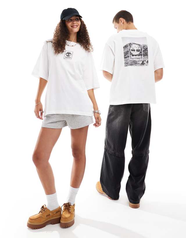 Timberland - oversized mountain print t-shirt in white- exclusive to asos