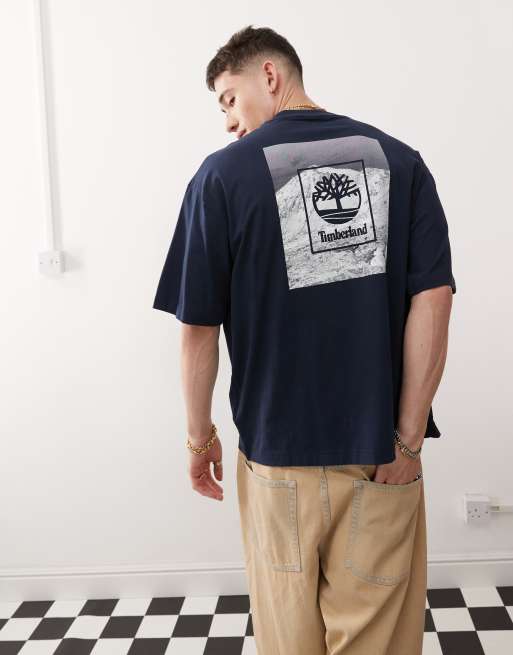 Timberland - Oversized og marineblå T-shirt med bjergprint - Kun hos ASOS