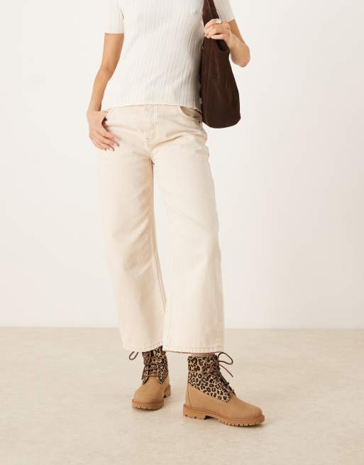 Timberland Premium 6 inch lace up boots with leopard detail in beige, 2 of 4