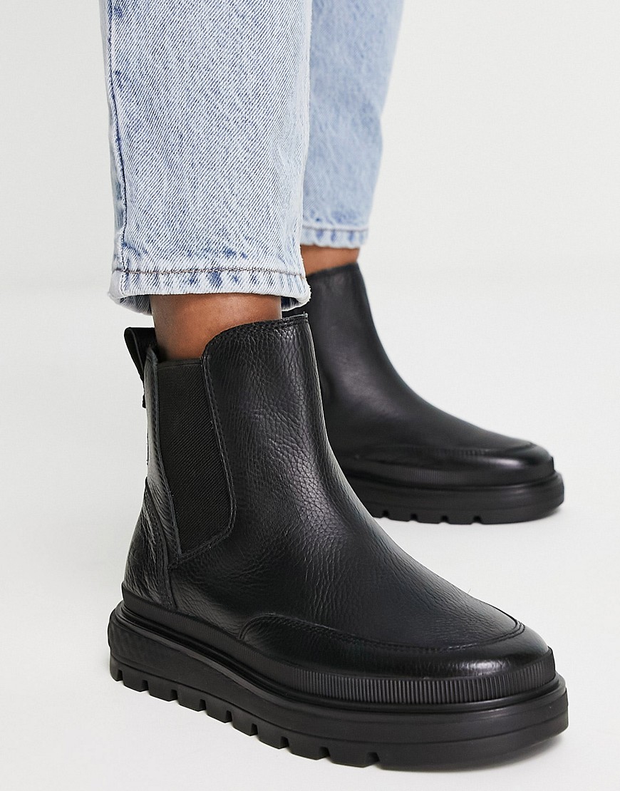 Timberland Ray City Chelsea boots in black grain
