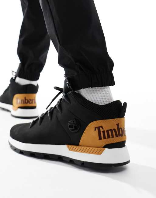 Timberland – Sprint – Mittelhohe Trekking-Stiefel in Schwarz aus Nubukleder