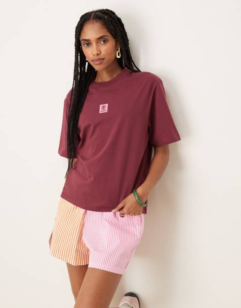 Timberland – Stack – T-Shirt in Burgunderrot mit Logo - view 1