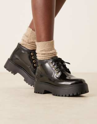Timberland - Stone Street Nellie - Bottes mi-montantes en cuir verni - Noir