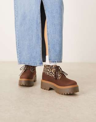 Timberland - Stone Street Nellie - Mittelhohe Stiefel mit Leoparden- und Ponyfelloptik-Braun