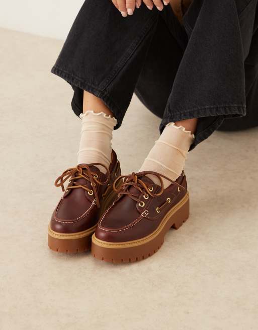 Timberland Stone Street platform eye boat shoes in burgundy full