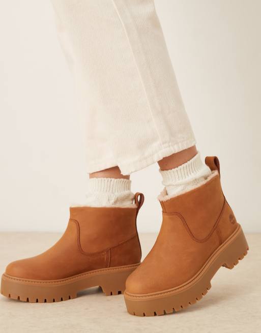 Timberland Stone Street platform borg lined chelsea boots in brown nubuck, 2 of 4