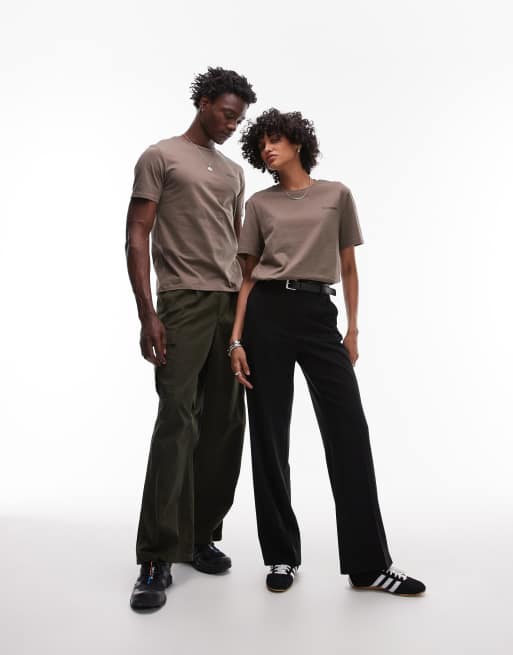 Timberland - T-shirt à petite inscription logo sur la poitrine - Marron, 3 de 4