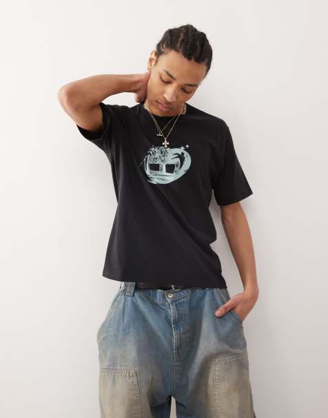 Timberland - T-shirt avec logo sur la poitrine - Noir - view 1