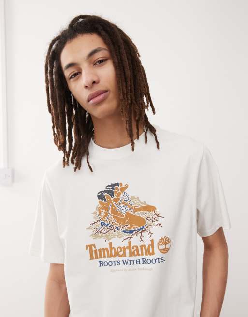 Timberland - T-shirt bianca con stampa con stivali e radici