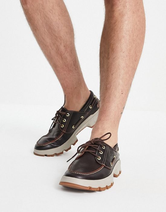https://images.asos-media.com/products/timberland-tbl-originals-ultra-3-eye-moc-toe-shoes-in-dark-brown/201965653-2?$n_550w$&wid=550&fit=constrain
