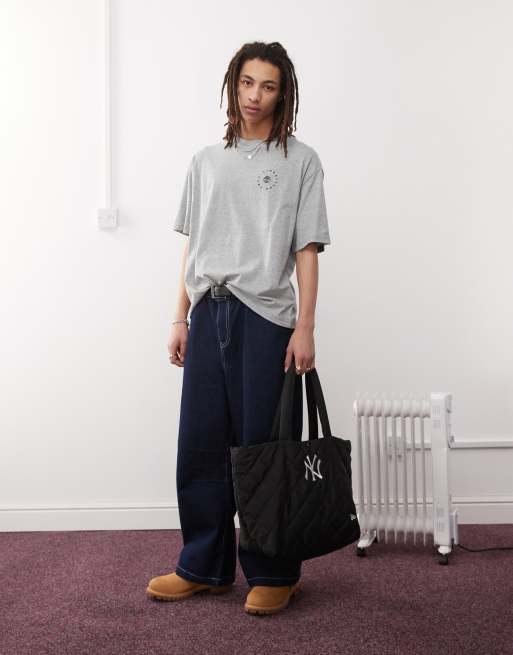 Timberland Timbs 6" back print oversized t-shirt in grey, 3 of 4