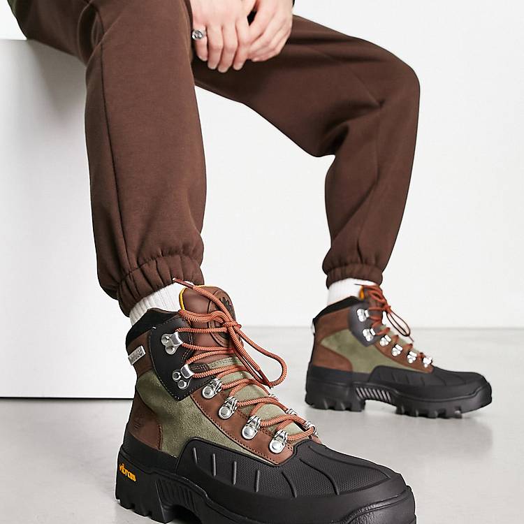 Ontdekking werkloosheid Opwekking Timberland Vibram Euro Hiker WP boots in dark brown | ASOS
