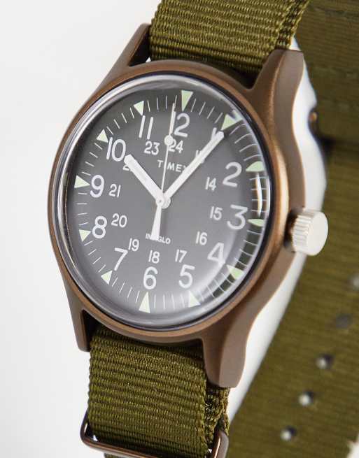 Timex Horloge met bandje van echt leer in olijfgroen