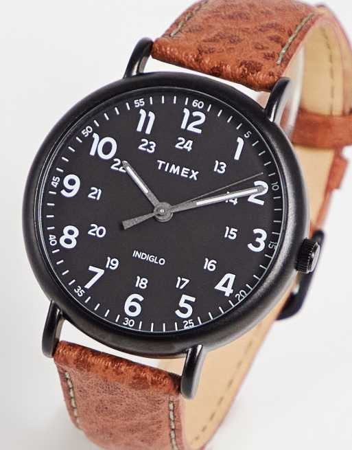 Timex - Orologio con quadrante nero e cinturino in pelle color cuoio