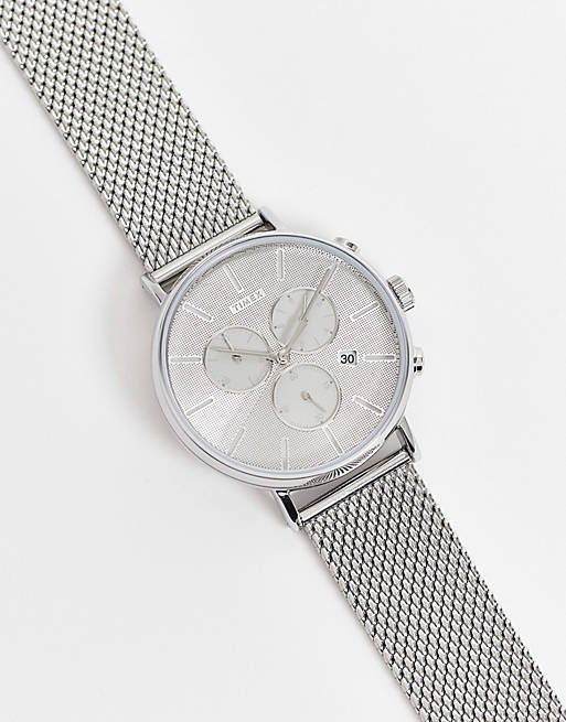 Timex – Zegarek z chronografem i srebrną tarczą