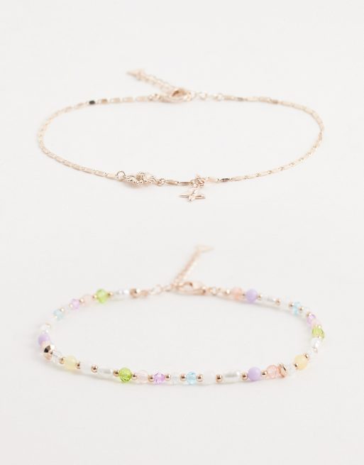 Tobillera dorada multicolor apilables con charms Edeissi de ALDO