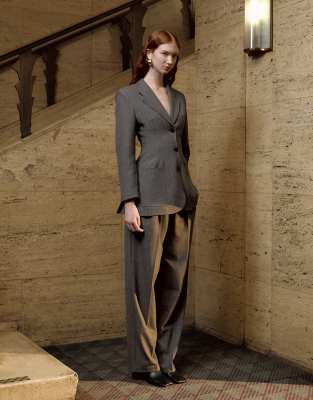 Tolu Coker x Topshop - Elegante Hose in Taupe-Brown