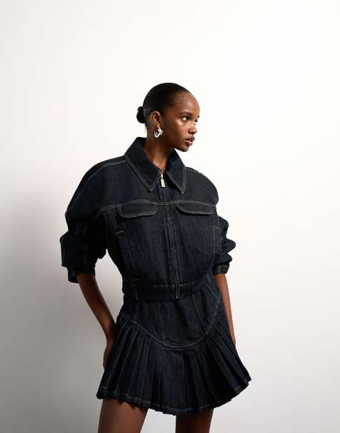 Tolu Coker x Topshop – Superkurzer Jeans-Faltenrock in dunklem Blau mit rundem Design - view 1