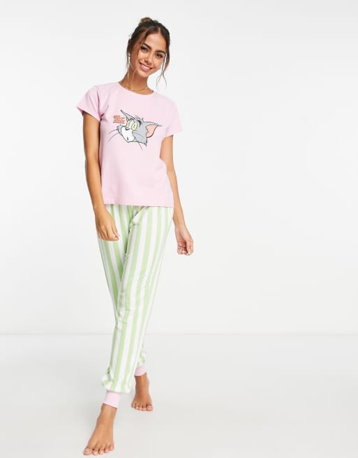 Tom & Jerry pajama set in pink and green