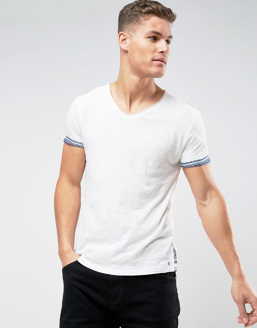 Tom Tailor - T-shirt con scollo rotondo e fondo stampato-Bianco