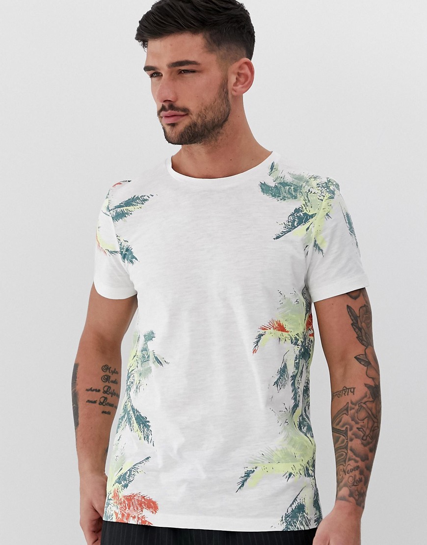 Tom Tailor – T-shirt med tropiskt mönster i sidan-Vit