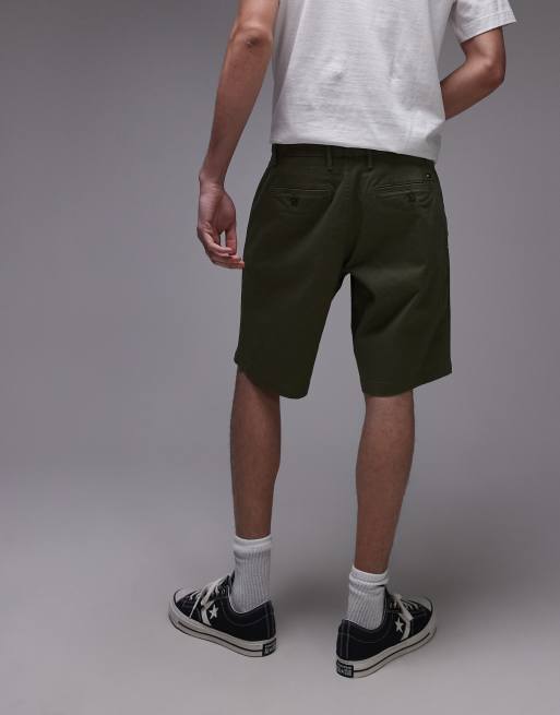 Tommy Hilfiger – 1985 Collection – Lässig geschnittene Chinoshorts in Olivgrün, 4 von 5