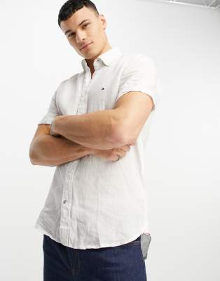 Tommy Hilfiger Tommy Hilfiger 1985 flag logo slim fit shirt in white