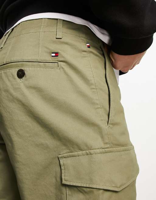 Tommy Jeans Aiden baggy cargo shorts in khaki