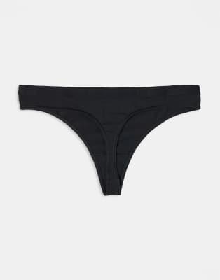 Tommy Hilfiger 3 Pack Flag Detail Thong In Animal Print