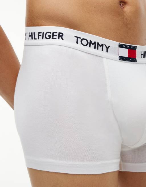 Tommy Hilfiger 3-pack heritage logo waistband trunks in white/white/white, 4 of 5