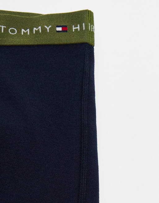 Tommy Hilfiger 3-pack trunks with coloured logo waistband in navy