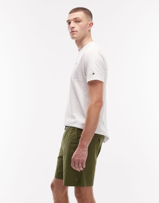 Tommy Hilfiger 6 in shorts in khaki, 3 of 5
