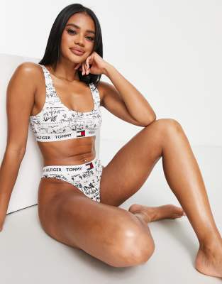 Tommy Hilfiger 85 bikini style briefs in white greetings print