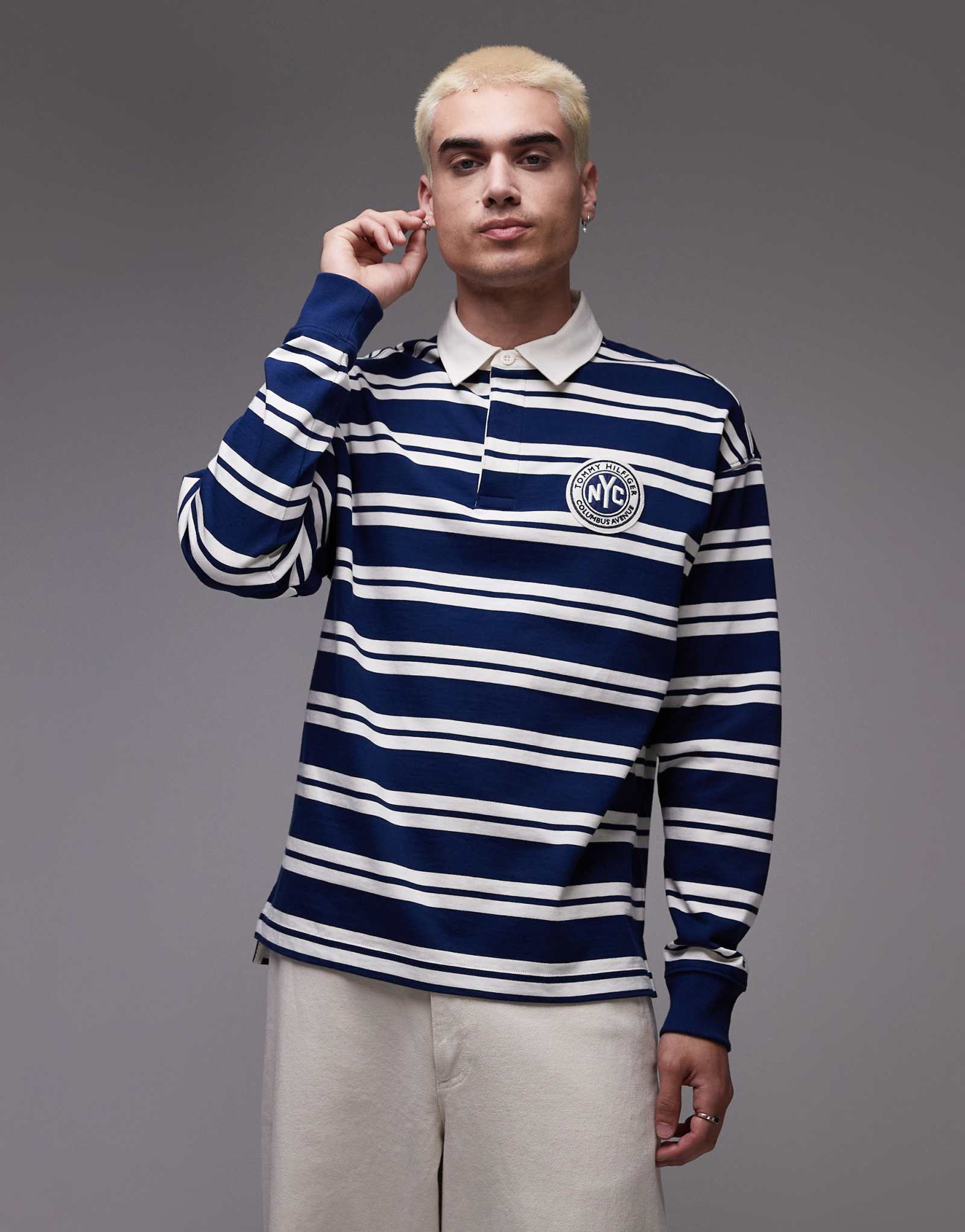 Фирменный полосатый топ для регби от Tommy Hilfiger темно-синего и темно-белого цветов