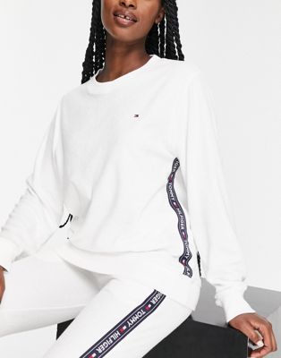 Tommy Hilfiger Authentic Towelling logo sweatshirt in white - ASOS Price Checker