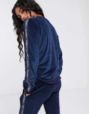 tommy hilfiger velvet tracksuit