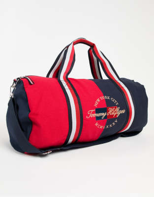 tommy hilfiger duffle bag