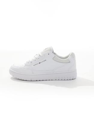 Tommy Hilfiger Basket Essential Sneakers In White