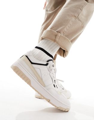 Tommy Hilfiger basket leather trainers in cream - ASOS Price Checker