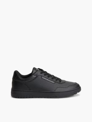 Basketball-Sneaker in Schwarz mit verschiedenen Strukturen und Leder Schwarz 46